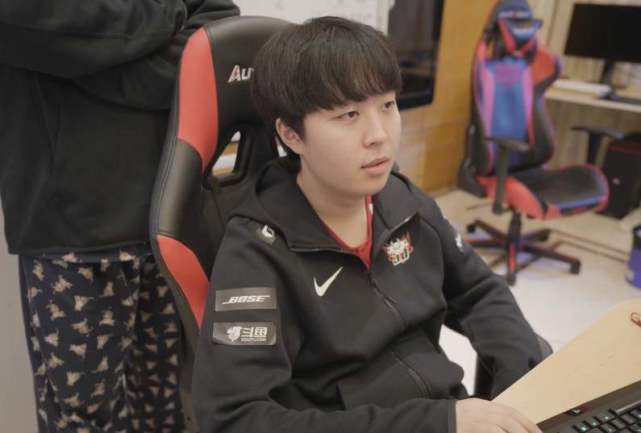 本场比赛他 本场比赛他