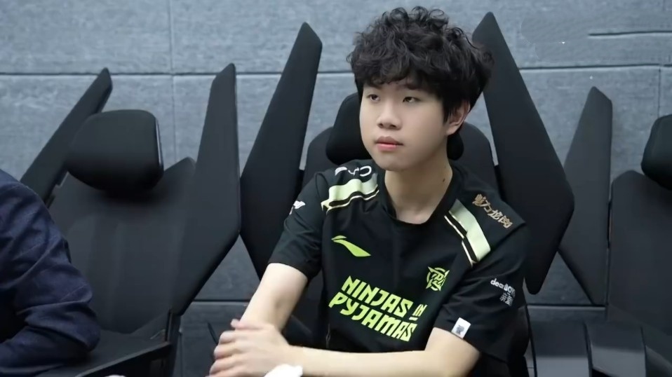 争冠与前四 争冠与前四